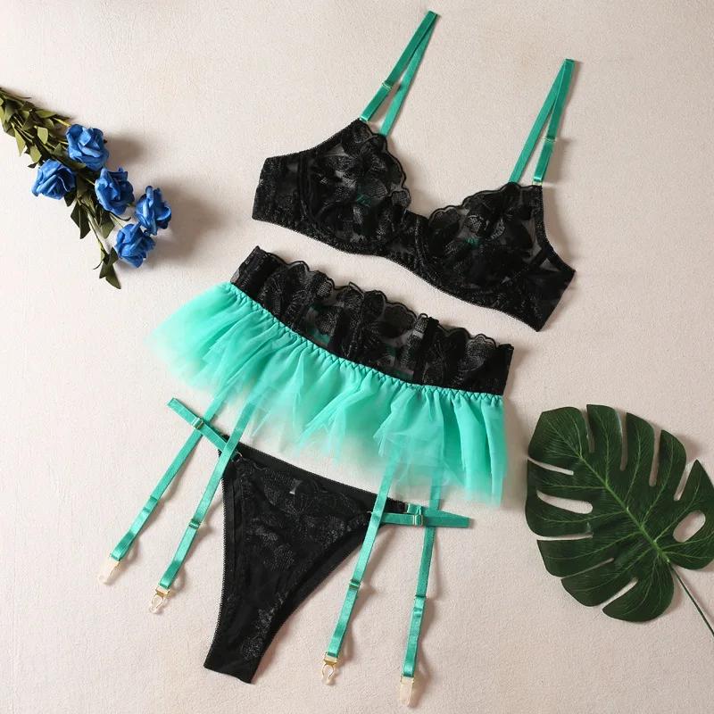Sexy Embroidery Lingerie Red Hot Ensemble Lingeries Femmes Fantasy Skirt g-String Wireless Bra Briefs Romantic Kit New Year Gift
