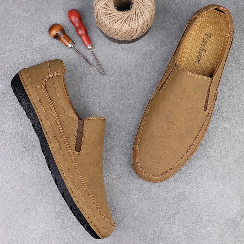 Fashion Fashion Men's Simple lightweight Flat bottomed plus size bean shoesHandmade soft comfortable Non-slip Casual Men's loafer Shoes