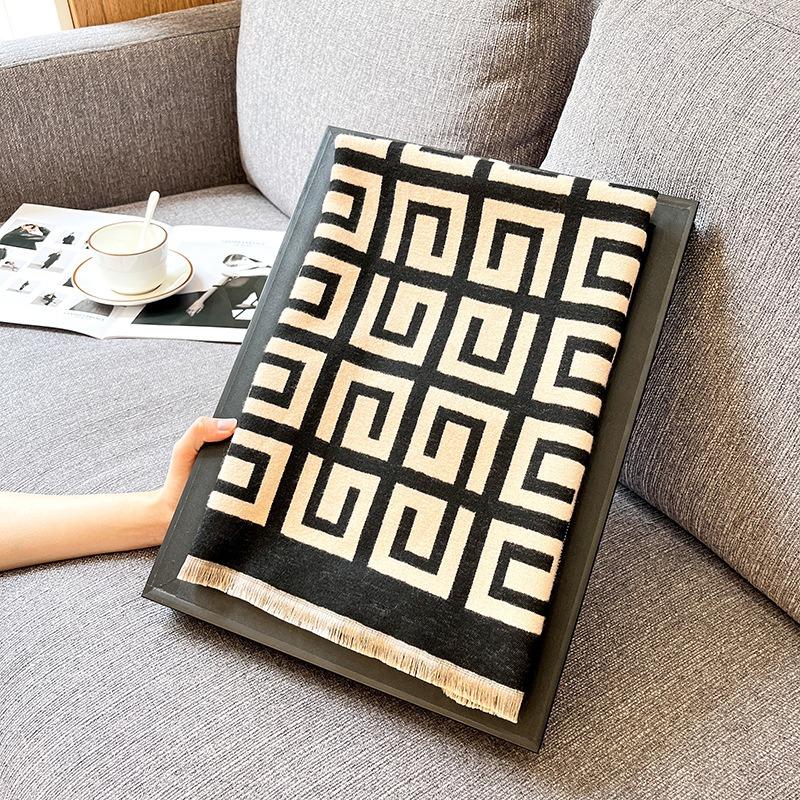 New high-end geometric scarf women's winter versatile imitation cashmere double-sided scarf thickened warm shawl