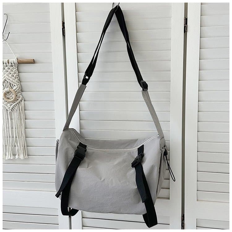

Large Capacity Workwear Style Crossbody Bag Women s Shoulder Bag серый