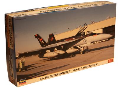 Hasegawa Super Hornet 1/72 F/A-18E “VFA-147 Argonauts”