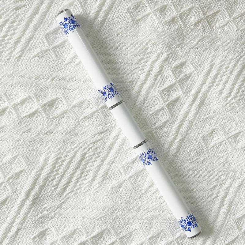 

Dual-Ended Nail Art Tool Brush & Spatula For Uv Gel Application, Gel Pushing & Flower Embossing Professional Manicure Tools one size