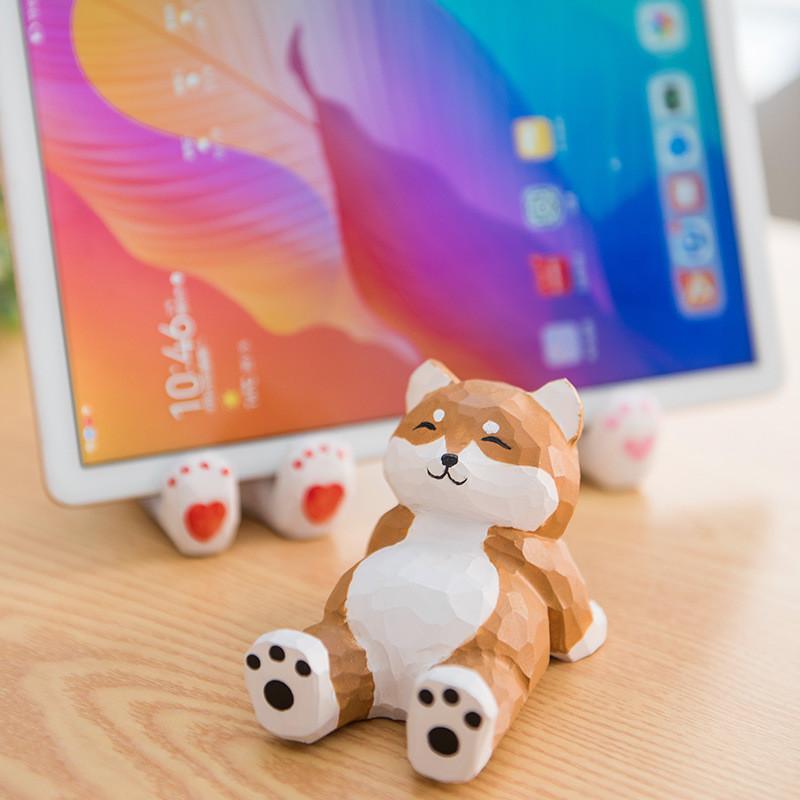 Wooden Cat Phone Stand With Cute Animal Design For Office Desk And Car Decor