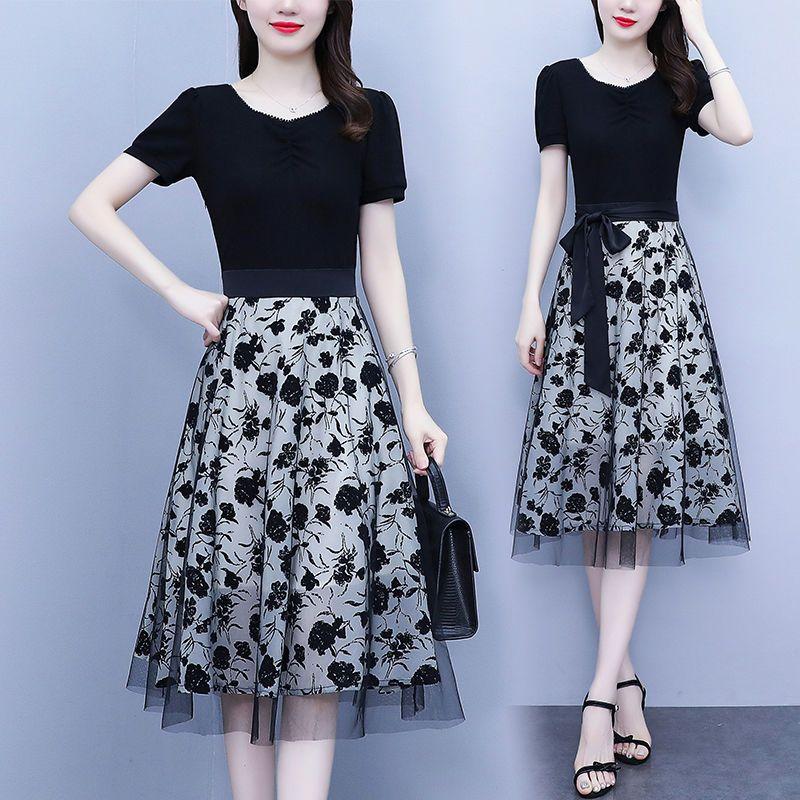Jugendliches Fake-Zweiteiler-Kleid Damen Sommermode Französische Taille Gespleißter Mesh-Rock Bauch verbergend