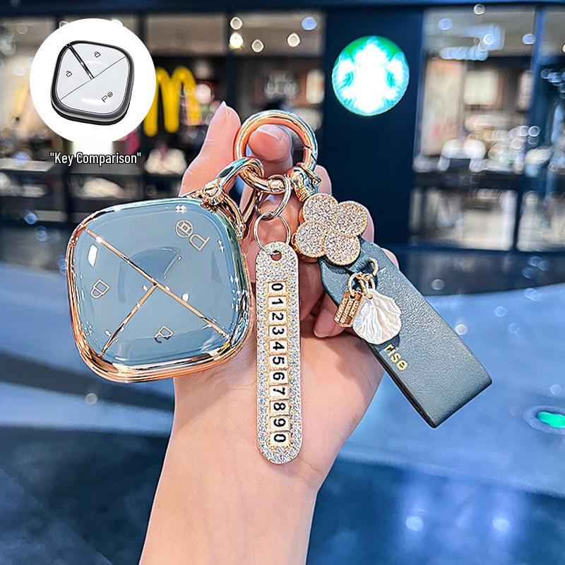 Cloud Yueye Wuling Key Case for KiWiev and Bingguo Models - Women's Key Shell with Buckle