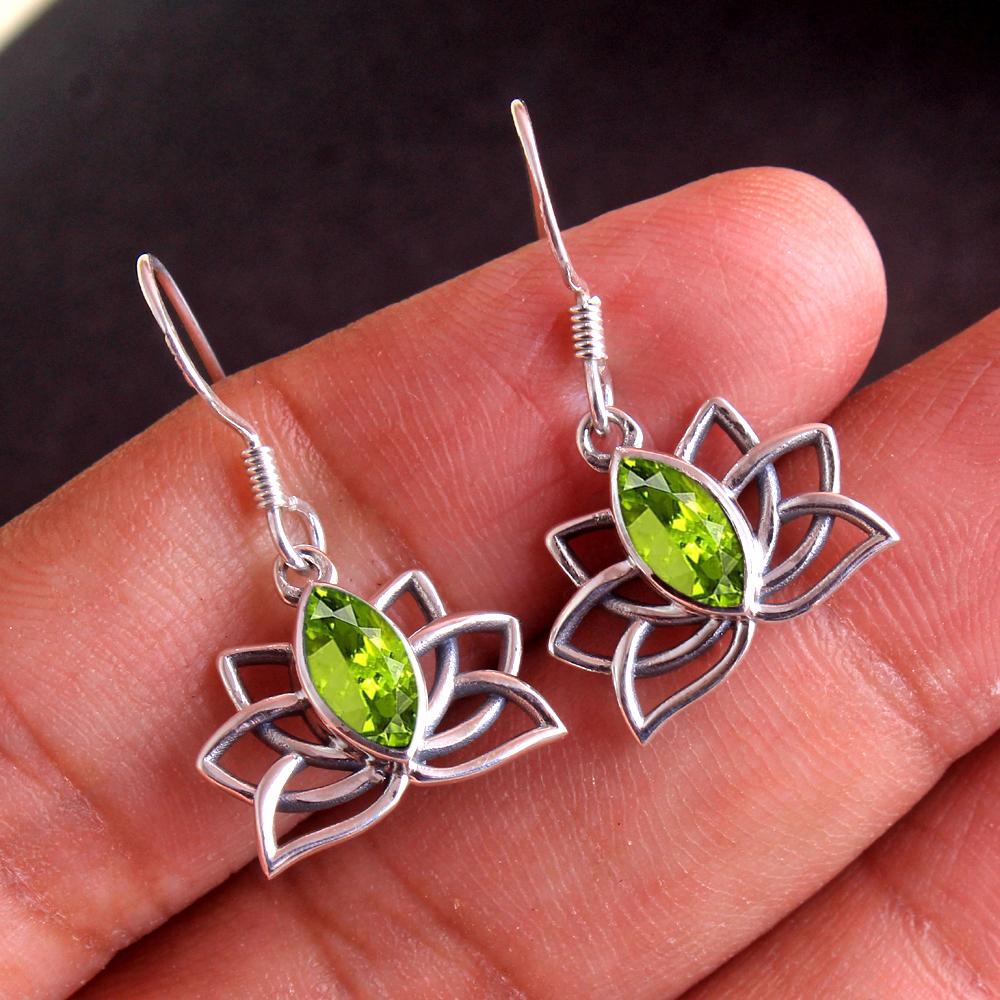 

Гранат, Лабрадорит, Аметист, Оникс, Лазурит СЕРЬГИ, Серебряные украшения, Женские серьги, Серебро 925 пробы светло-зеленый