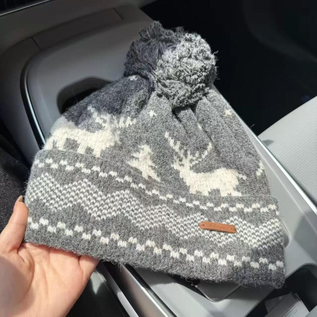 Red Deer Fur Ball Knitted Woolen Hat for Women New Autumn and Winter Face Showing Small Warm and Cold Proof Ear Protection Hat