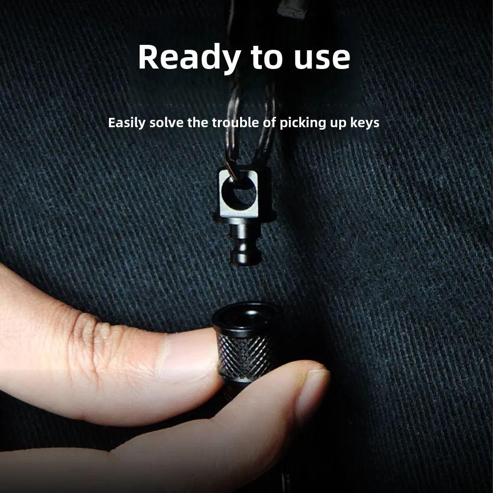 360 Degree Rotation Quick Release Keychain Fast Release Mechanism Multifunctional Design Quick Pull Keyring Aluminum Alloy