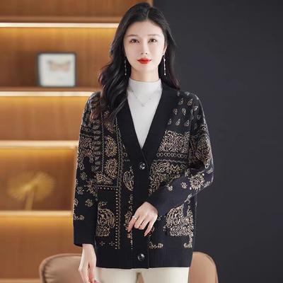 Vintage Jacquard Sweater Jacket Women's Loose Lazy Wind Large Size Women's Clothing Mother Knitted Cardigan Fashion Casual