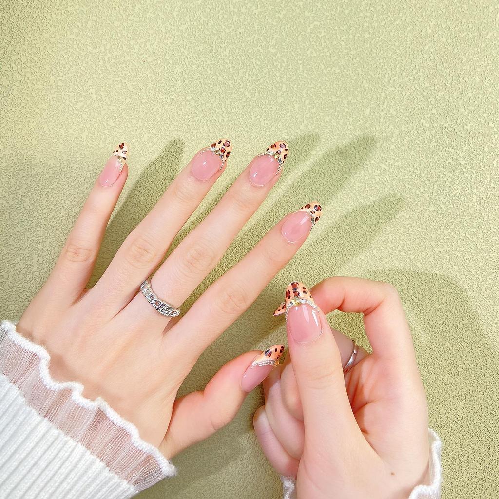 Handmade Nude Pink Leopard Print Rhinestone Nail Tips - Light Luxury, Eye-Catching & Shiny Manicure