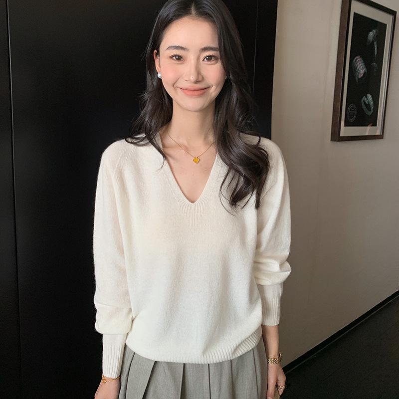 2023 Autumn/Winter Women's Cashmere V-Neck Loose Knit Sweater