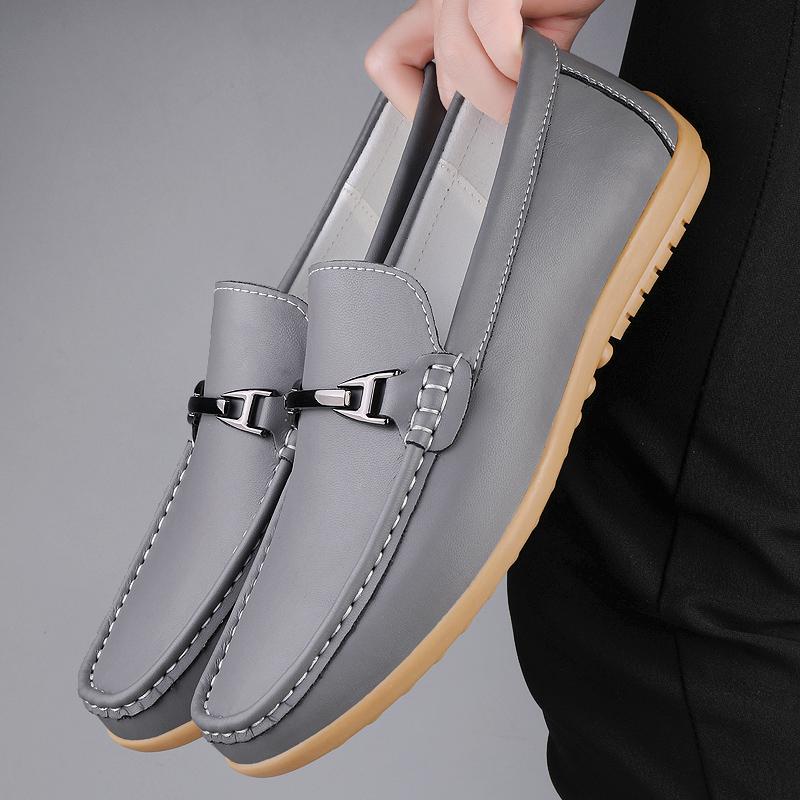 Fashion 2025 New Fashion Men Korean Style Soft Leather Slip-on Business Loafers Shoes Man Casual Lazy Boat Shoes Comfort Driving Shoes