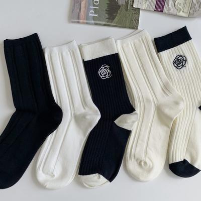 Mercerized Cotton Socks Medium Tube Black And White Classic Tide Camellia Embroidered Sports Style Stockings