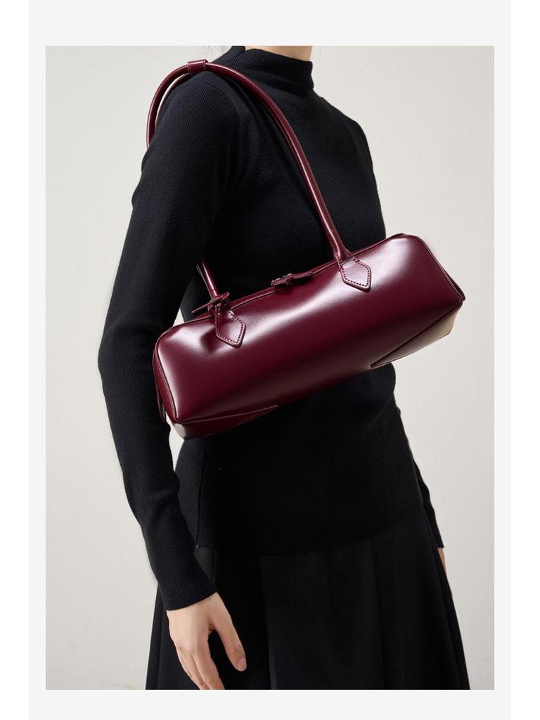 Borsa a Spalla Donna 2025 di Alta Gamma Stile Baguette Francese: Borsa Chic, Versatile e alla Moda