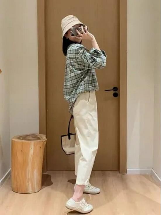 Women's Summer Slim Tencel Carrot Pants - Elastic Waist, Tapered, Nine-Point Harem Style