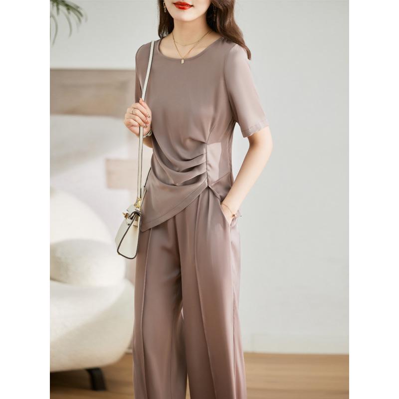 

Plus Size Women s Satin Drape Wide-Leg Pants & Belly-Covering Top Two-Piece Set 3XL светло-фиолетовый