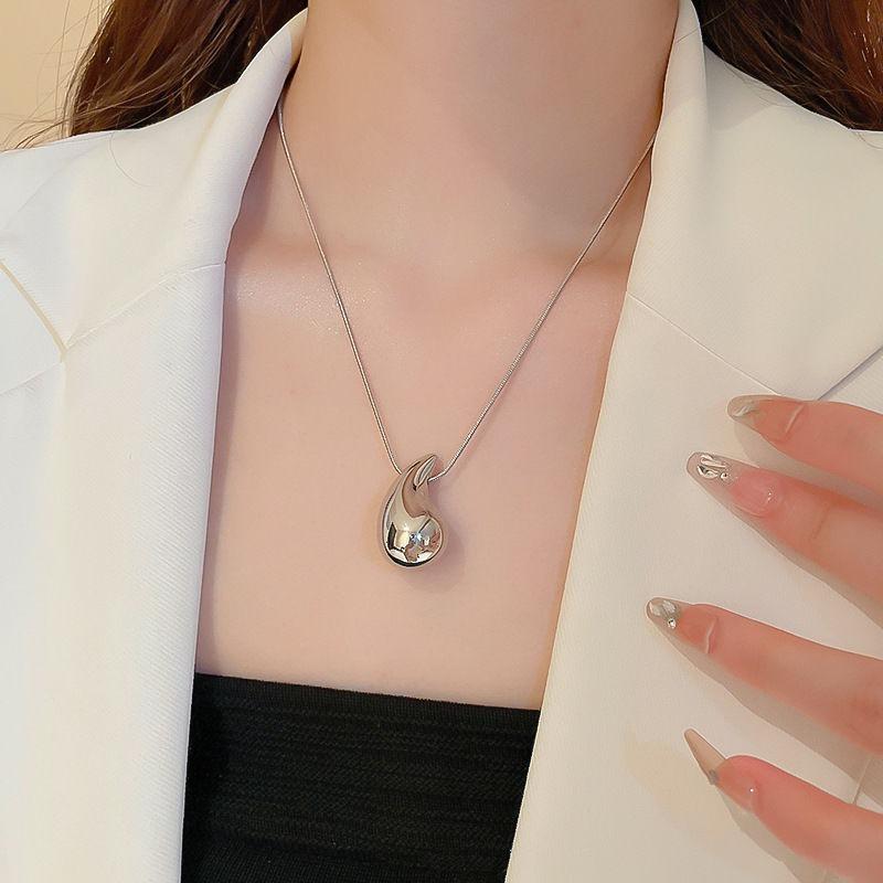 

Модное простое ожерелье с каплями воды для женщин серебряный