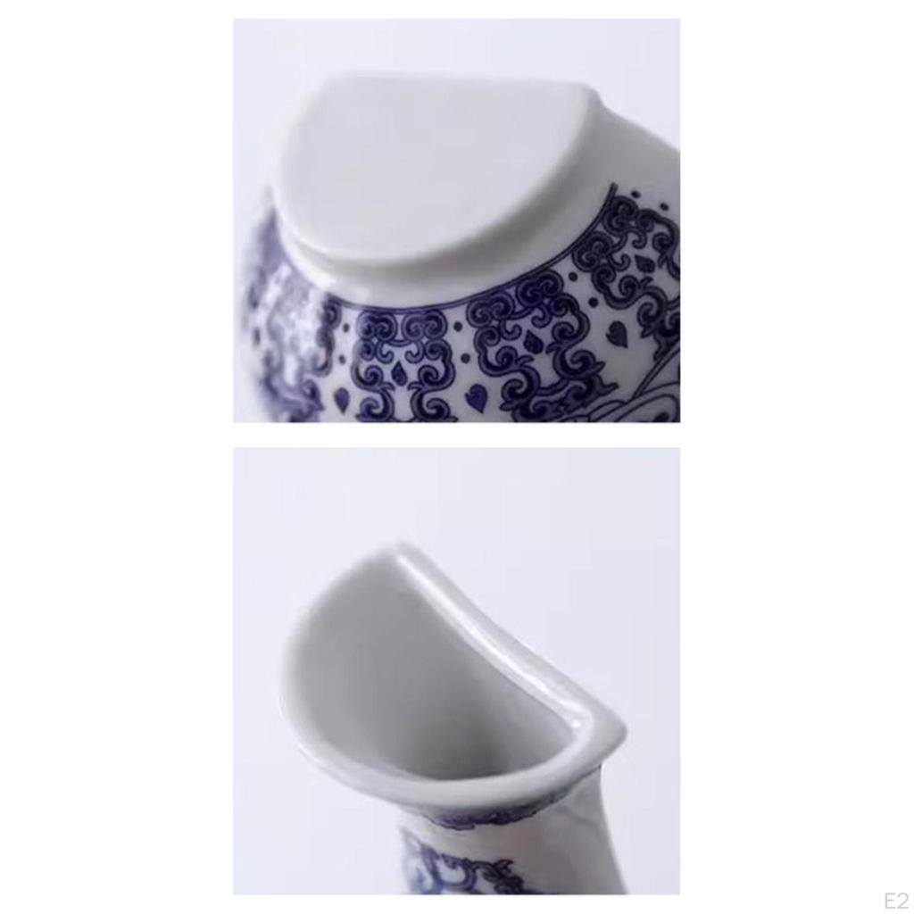 Chinese Blue and White Porcelain Bottle Flowers Arrangement