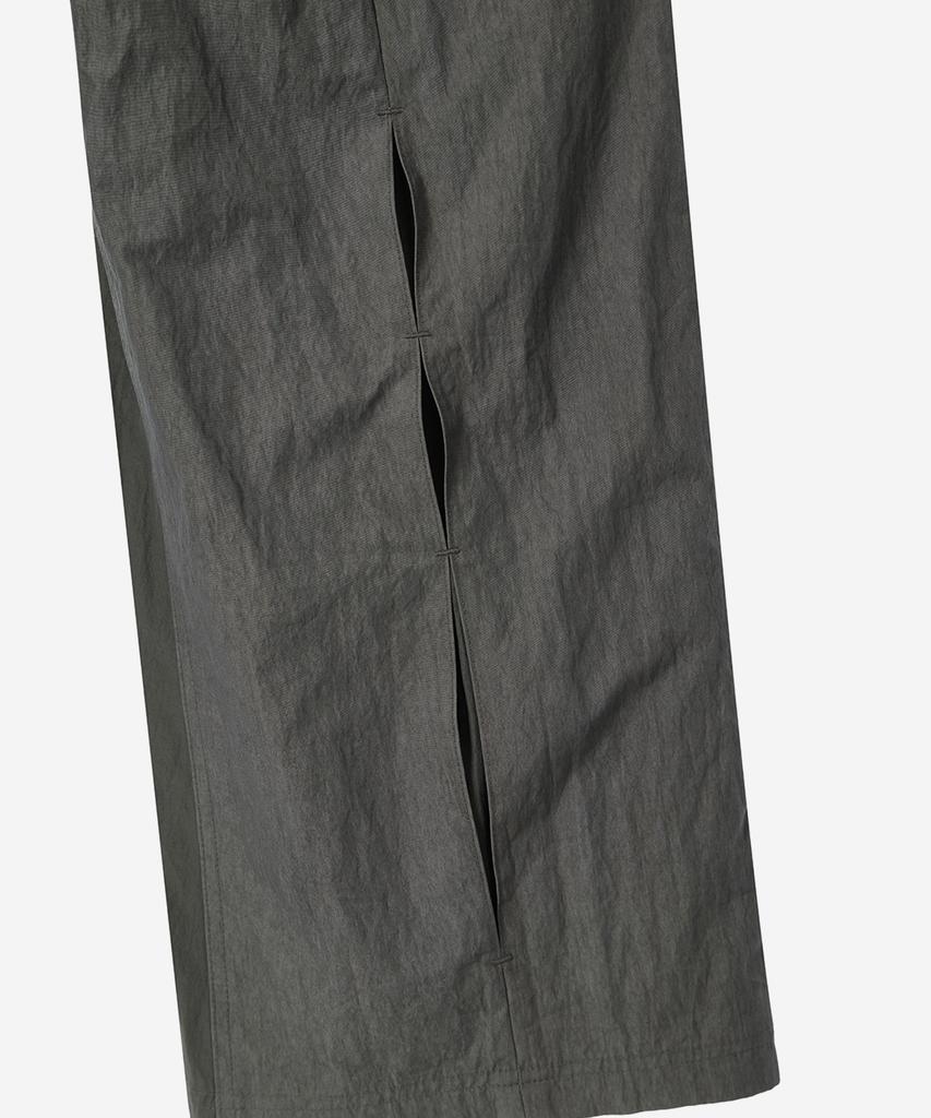 NODE LABS Dev:5 Cutline Cargo Wide Pants_Charcoal