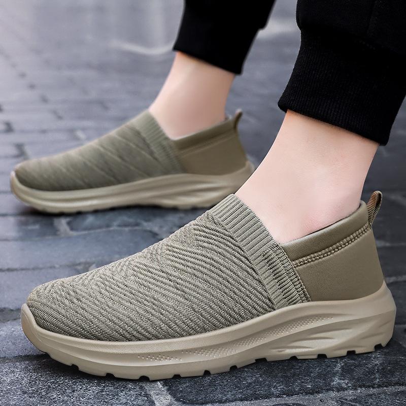 Shoes men's summer new old Beijing cloth shoes solid color versatile breathable men's shoes one-pedal shoes men