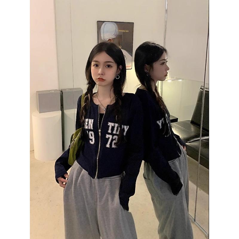 Women's Letter Print Cropped Zip-Up Cardigan Jacket - Slimming Long Sleeve T-Shirt Style Top