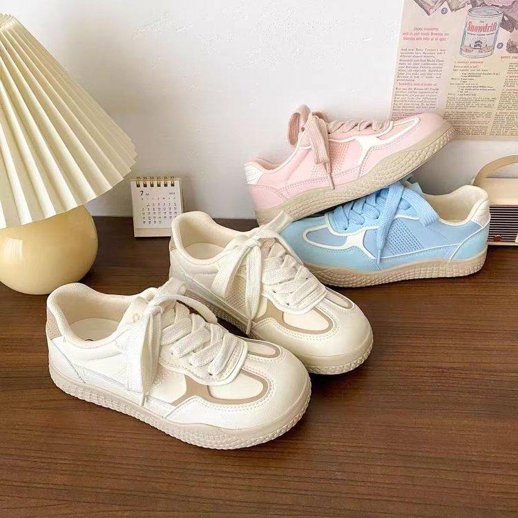 Retro German Training Shoes Women's 2025 Autumn New Sweet and Versatile Student Board Shoes Casual Sports Little White Shoes Women's Shoes