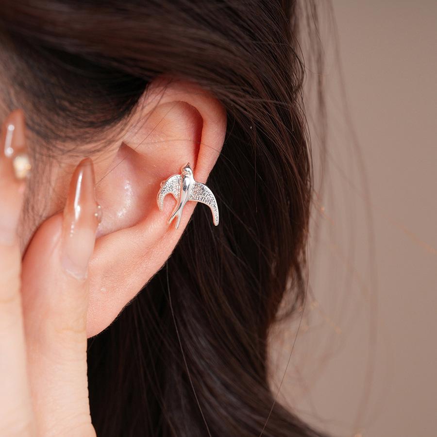 Ретро простые цирконы, капающее масло, маленькие клипсы-змеи для ушей, женские без проколов, клипсы на хрящ уха, серьги, серьги.