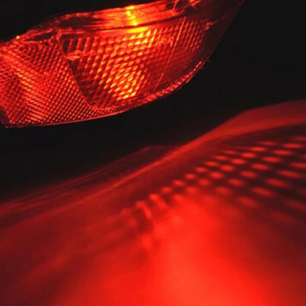 Auto Accessory Car Rear Bumper Fog Light Replacement for Sport L494 14-22 Tail Brake Light LR043985 LR043983