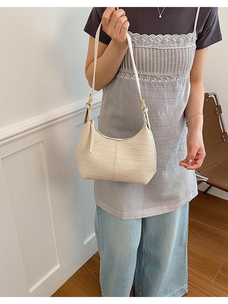 Cross2026 Women's Trendy Woven Tote: High-End, Versatile Single Shoulder Bag for Commuting and Style