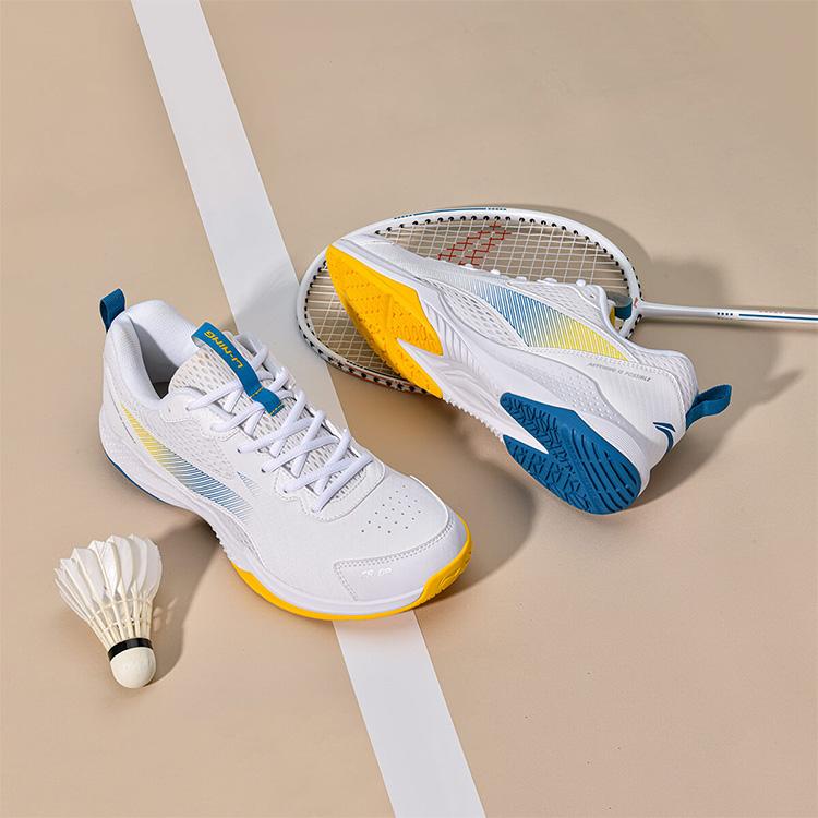 Li Ning Badminton-Schuhe Unisex Niedrig geschnitten Standard Weiß/Leuchtend Gelb AYTU011-2
