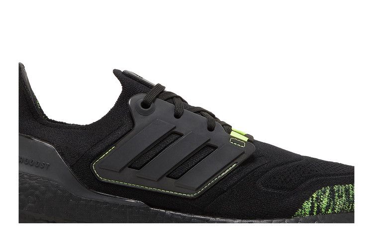 adidas UltraBoost 22 'Black Solar Yellow'
