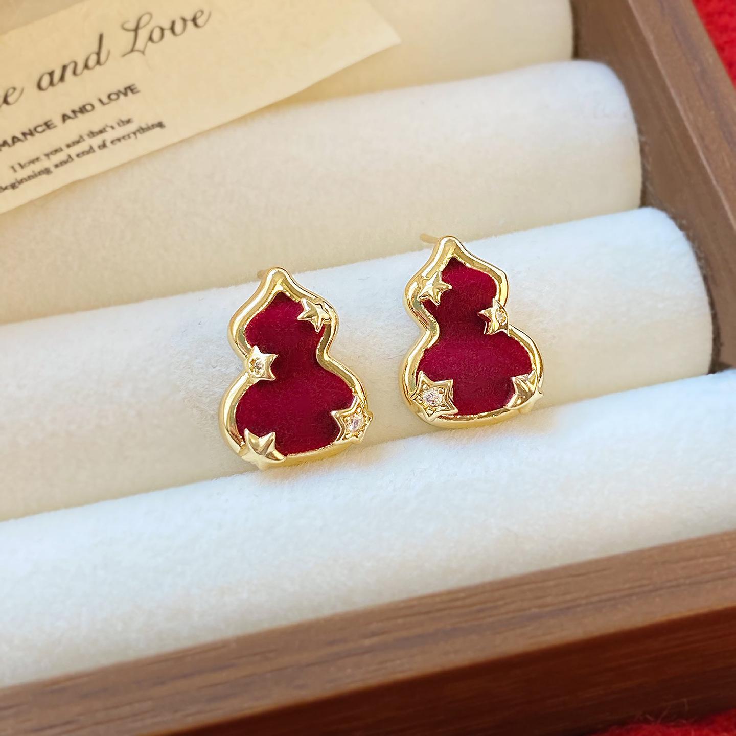 Silver Needle Zircon Inlaid Flocking Star Gourd Earrings - Exquisite High-End Versatile Ear Jewelry.