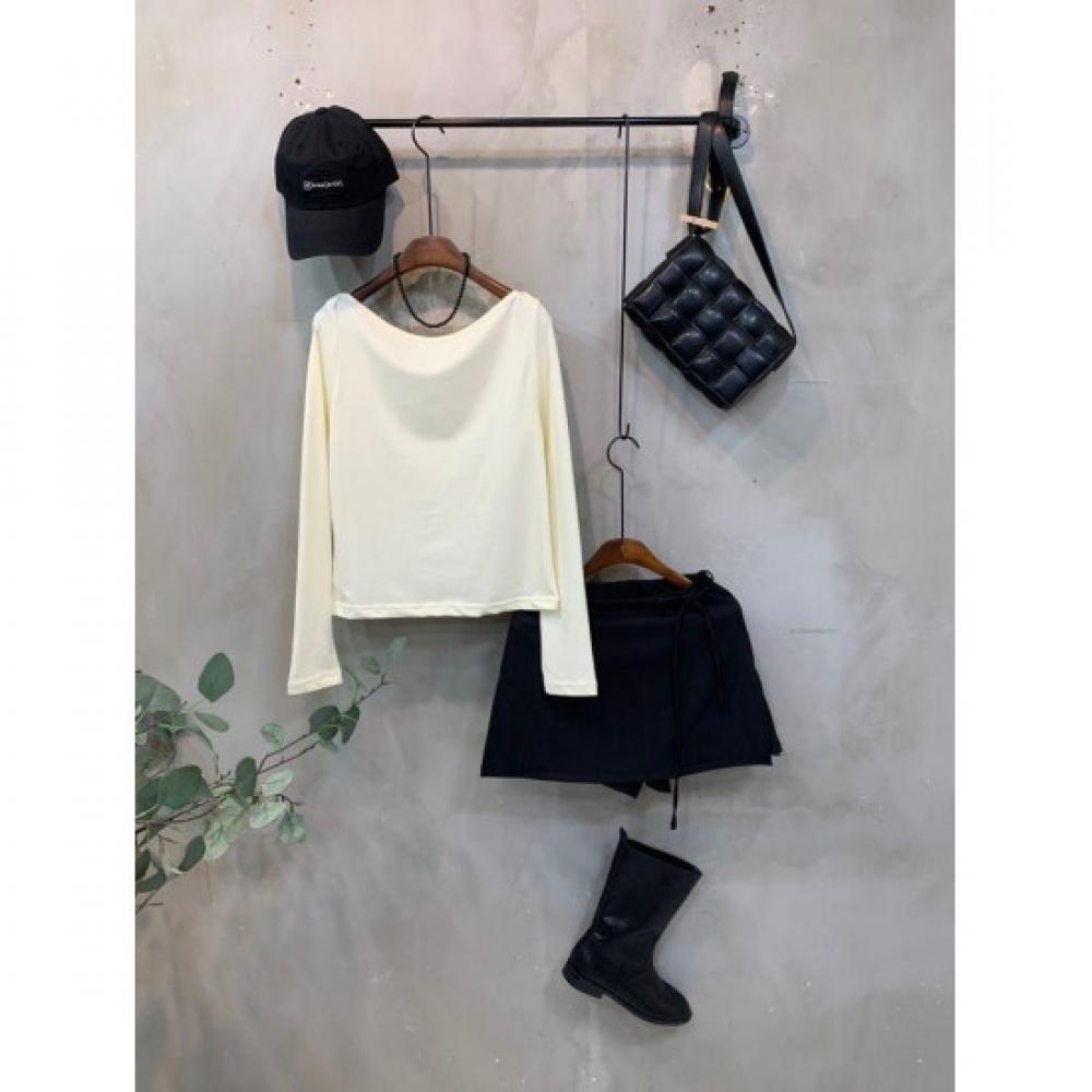C S In The Room Surra lipS neCk baSiC Long Sleeve T ShirT 4Color
