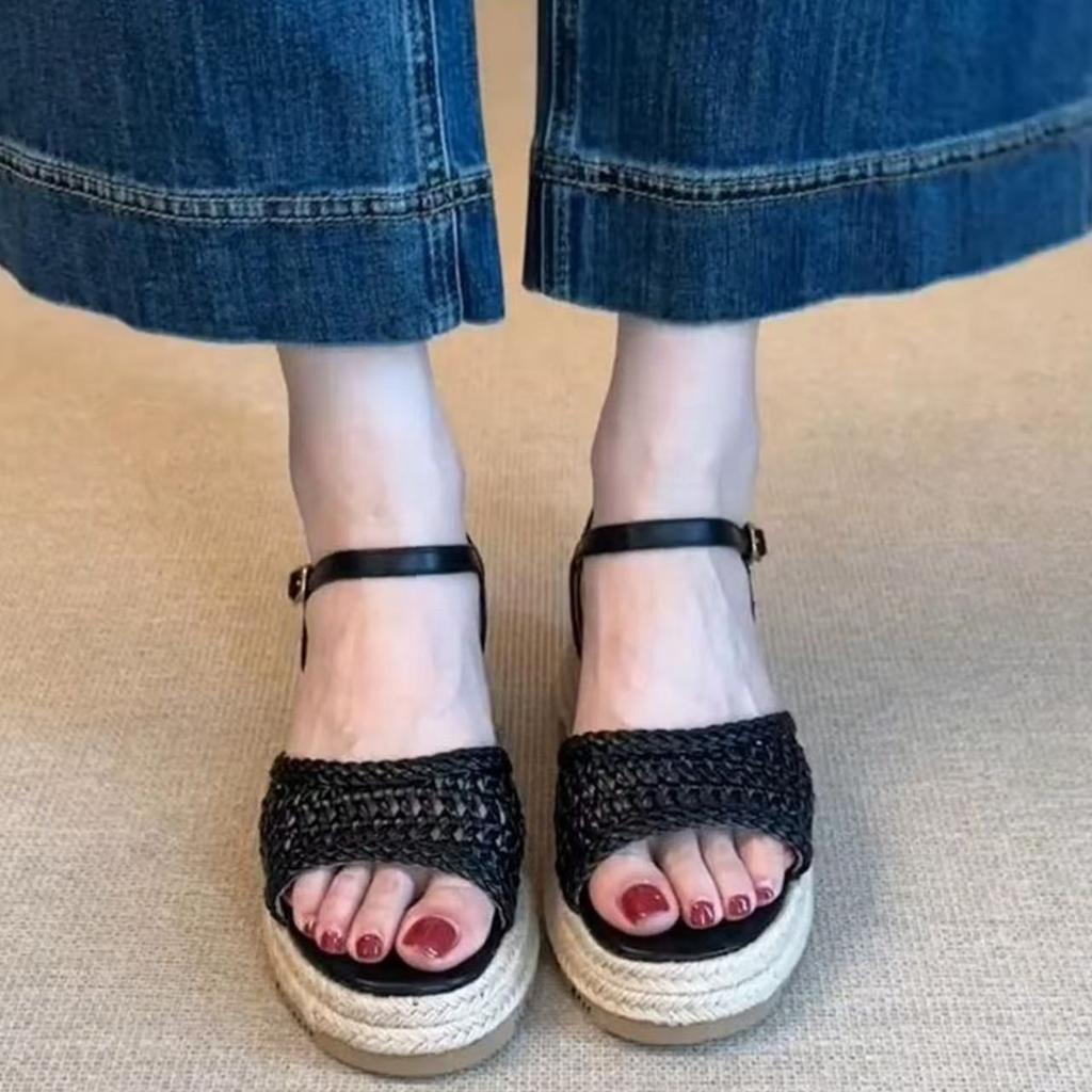 Sheepskin Version~ Straw Word with Platform Sandals Women's New Retro Round Head Hollow High Heel French Woven Women's Shoes