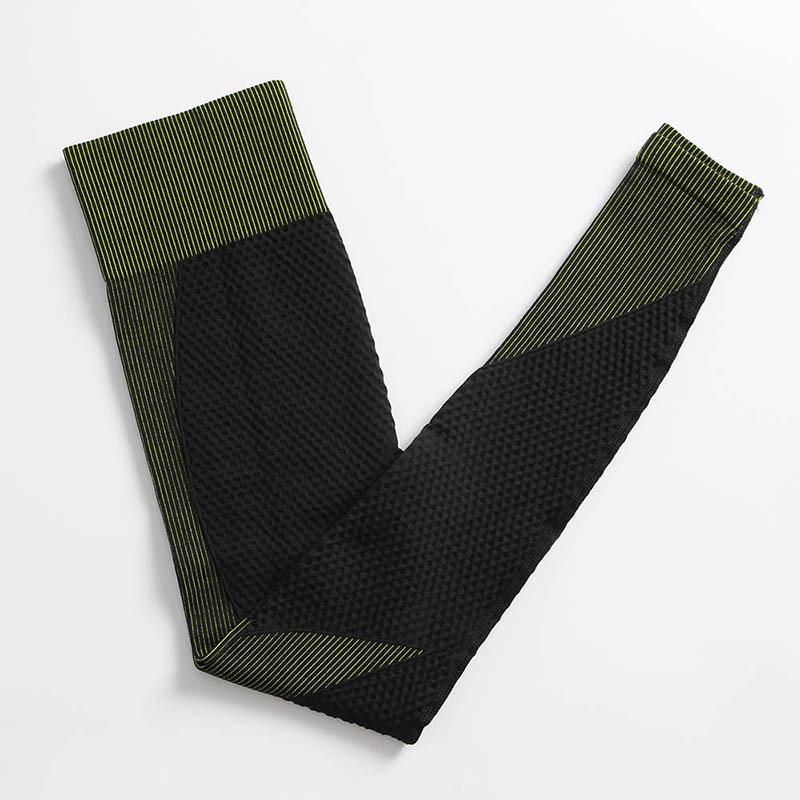 Plus Size Zipper Yoga Set: European/American Autumn/Winter Long Sleeve Fitness & Running Sportswear for Women