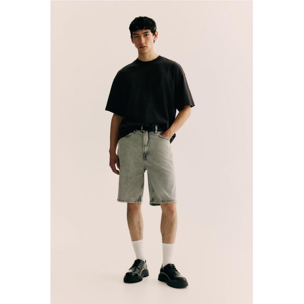 

H M oversized fit t shirt black