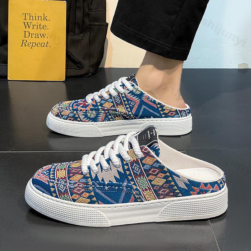 Men's Canvas Slippers 2025 Summer Fashion Student Skateboard Shoes Anti Slip Platform Breathable Outdoors Men's Casual Slippers