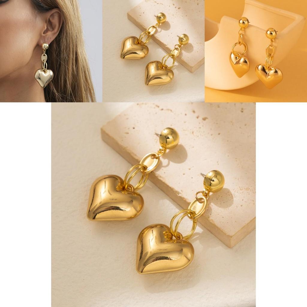 Fashion-forward Heart Pendant Earrings Gold Plated Studs Stylish Retro Geometric Design