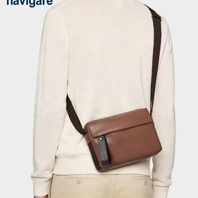 Navigare Men s Italian Genuine Leather Crossbody Bag