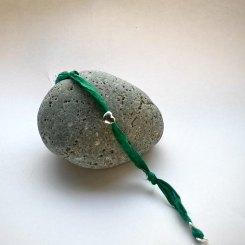 SUZURAN Lovepoem Silk Bracelet Love Poem Silk Ribbon Silver Heart Bracelet