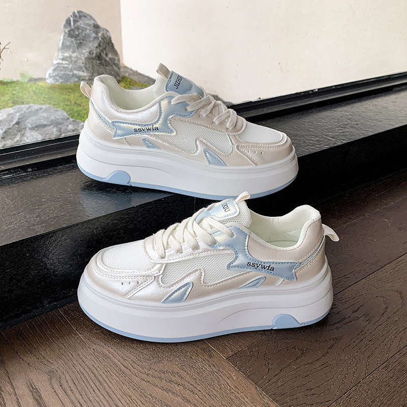Thick-soled Little White Shoes Women's Spring and Autumn 2025 New Summer Breathable Mesh Mesh Shoes Lightweight and Heightening Casual Board Shoes