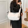 Fashionable Flap Clutch Purse Bag Soft Faux Fur Small Shoulder Bags For Women 2025 Winter Trend Korean Plush Handbags Crossbody Bag