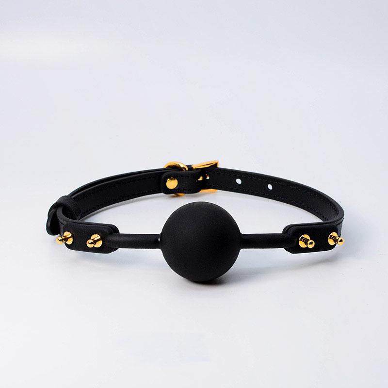 Men's Small Silicone Cowhide-Style Gag Ball with Breathable Hole for Deep Throat Comfort