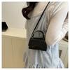 New Vintage Faux Leather Shoulder Bag for Women Solid Color Minimalist Niche Design Commute Handbag