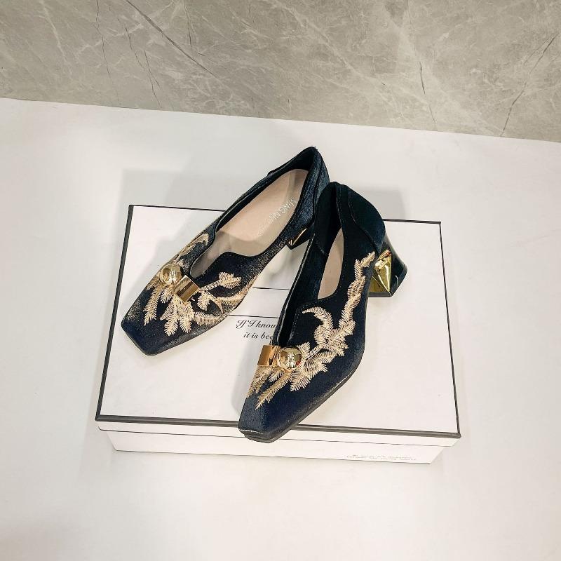 Retro New Style Shoes, Versatile Square-toed Single Shoes, Women's Shoes, and Chunk-heeled Shoes