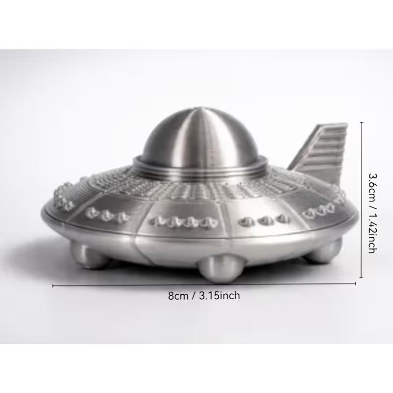 Retro Metal Style Ufo Figurines 3D Printed Sci-Fi Alien Spaceship Desk Ornaments For Space Enthusiasts Home Office Bedroom Decor