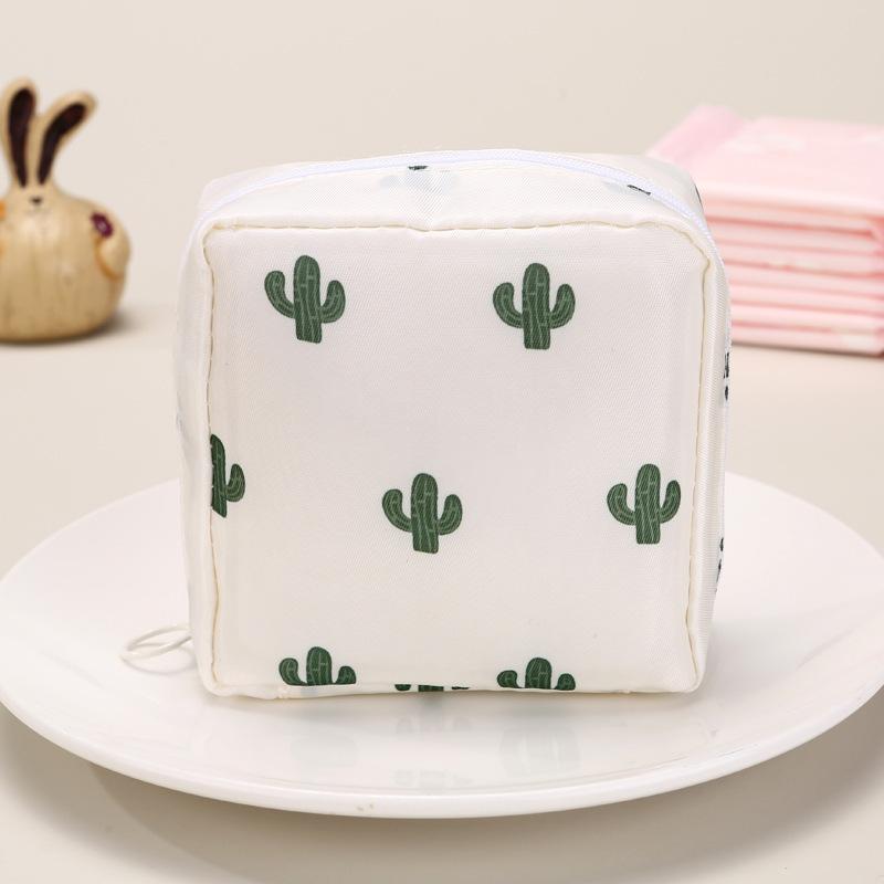 

1pcs Women Sanitary Napkin Tampon Storage Bag Portable Waterproof Organizer Pouch Cartoon Pattern Sanitary Napkin Bag