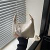 Retro Bag Women's New Jacquard Handbag Fashionable and Simple Shoulder Messenger Bag