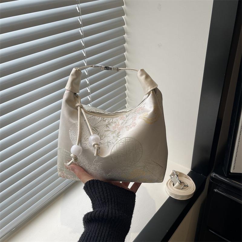 Retro Bag Women's New Jacquard Handbag Fashionable and Simple Shoulder Messenger Bag