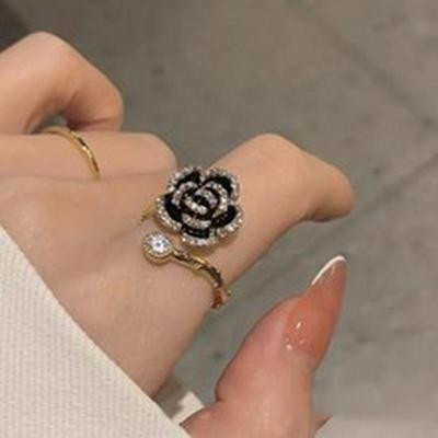 Žiedai – Moteriški žiedai